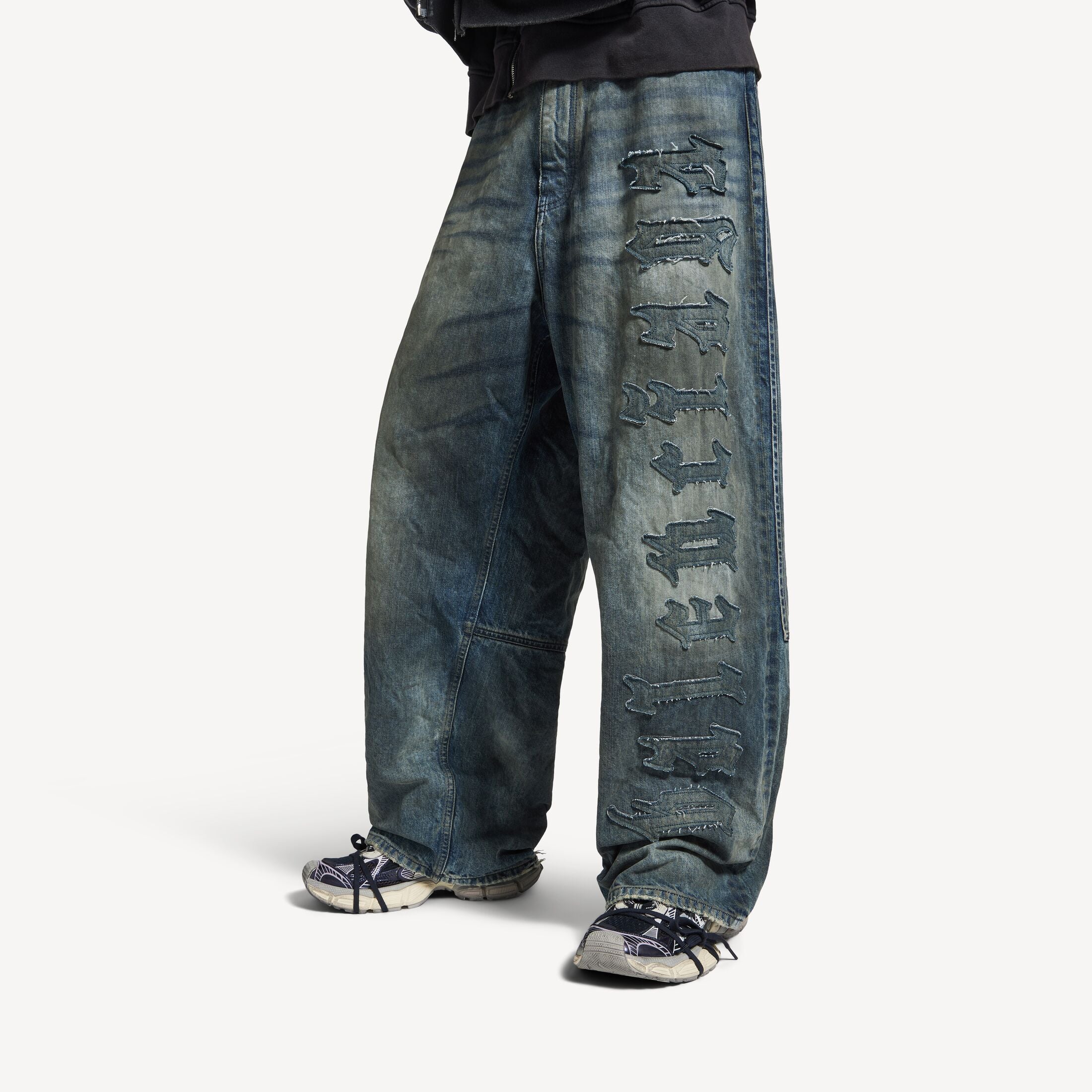 Baggy Pants in Dirty Grey/light Blue